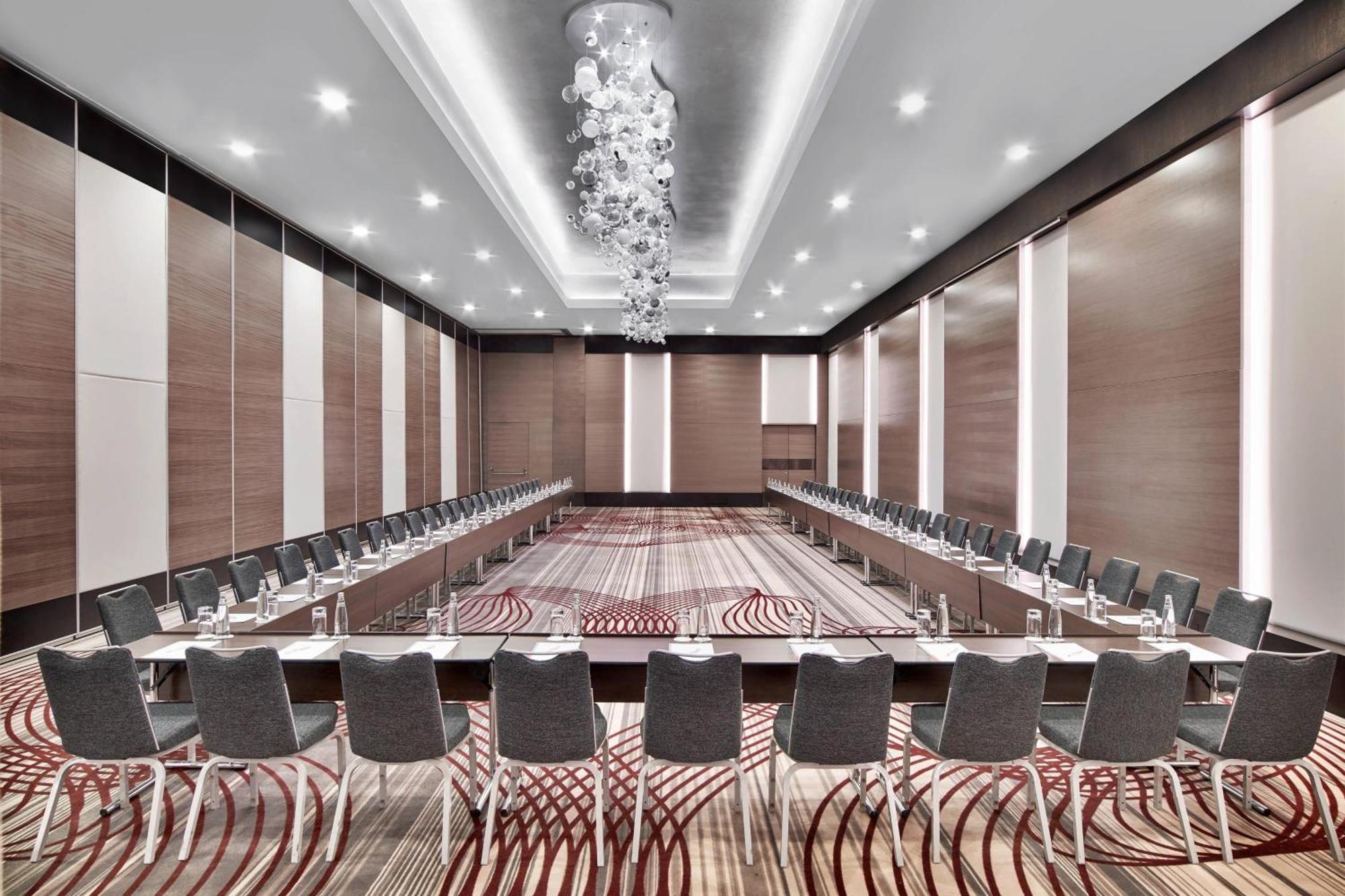 Le Meridien Istanbul Etiler Екстер'єр фото